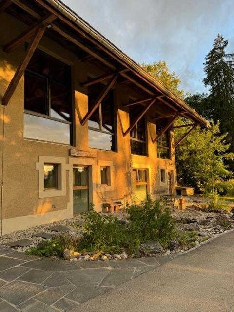 La Ferme Des Aretes Bed and Breakfast La Chaux De Fonds Eksteriør billede